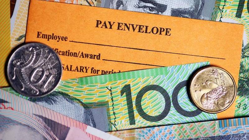 rba 威胁工党:敢加百姓工资我就涨息